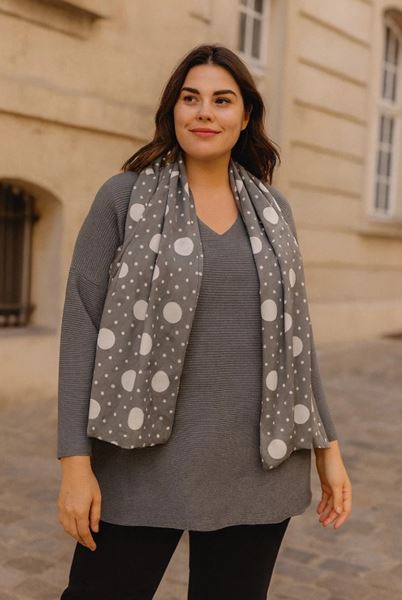 Picture of CURVY GIRL CASHMERE SWEATER WITH RHINESTONES